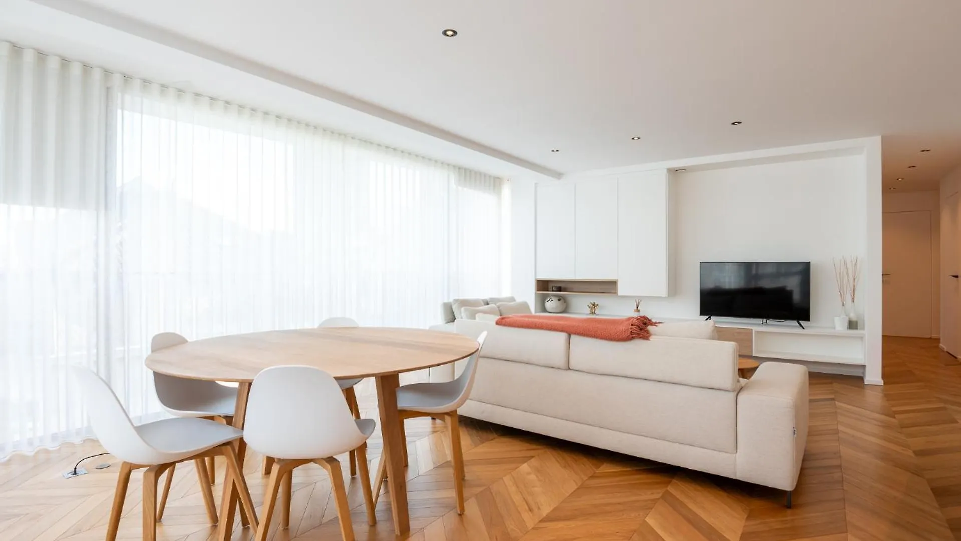 Dunvegan - City Centre Luxurious Apartment For 5 Oostende